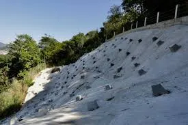 Mapeamento geofísico para contenção de encostas em São Paulo